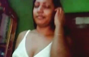 XXX Gros films de culs gratuits cul chevauche une bite noire
