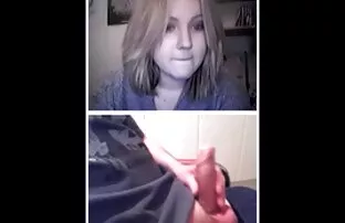 XXX Geile Aushilfe direkt in porno perfect gratuit der Videothek gefickt und besamt