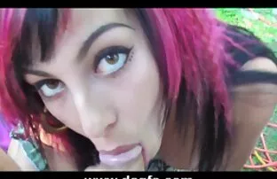 XXX Poilu CHATTE MILF bénéficiant d 'amusant tôt le film x gratuit en famille matin