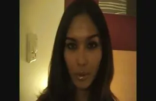 XXX Plantureuse pulpeuse videos de sex gratuit est pilonnée par un cambrioleur en chaleur