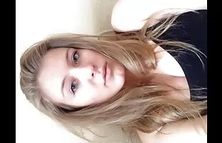 XXX Iggy Amore se fait éjaculer sur le visage de son adolescente film porno français film porno français