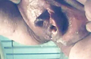 XXX Filles esclaves bousculent un autre esclave ensemble sexe gratuit vierge