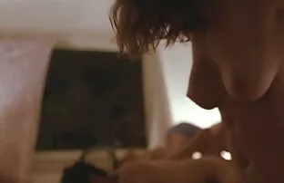 XXX Koyuki Ono brune bimbo suce film porno tukif gratuit la bite comme un ange
